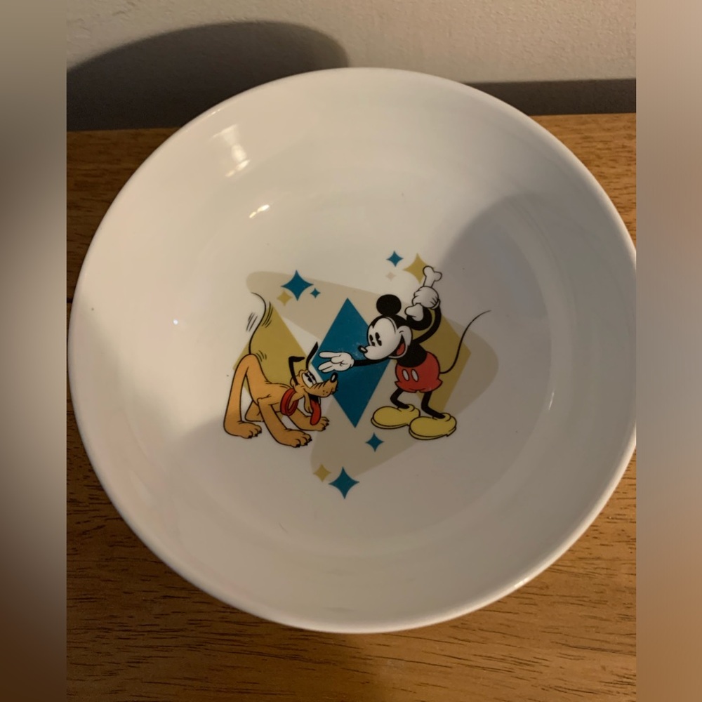 Disney Vintage Gibson Retro Mickey Mouse And Pluto Cereal Bowl
